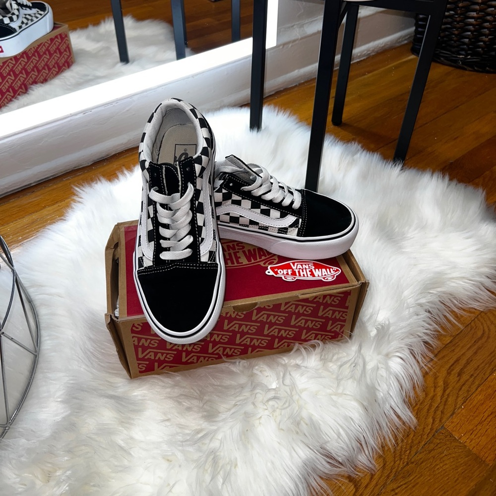 VANS Old Skool Platform Sneakers